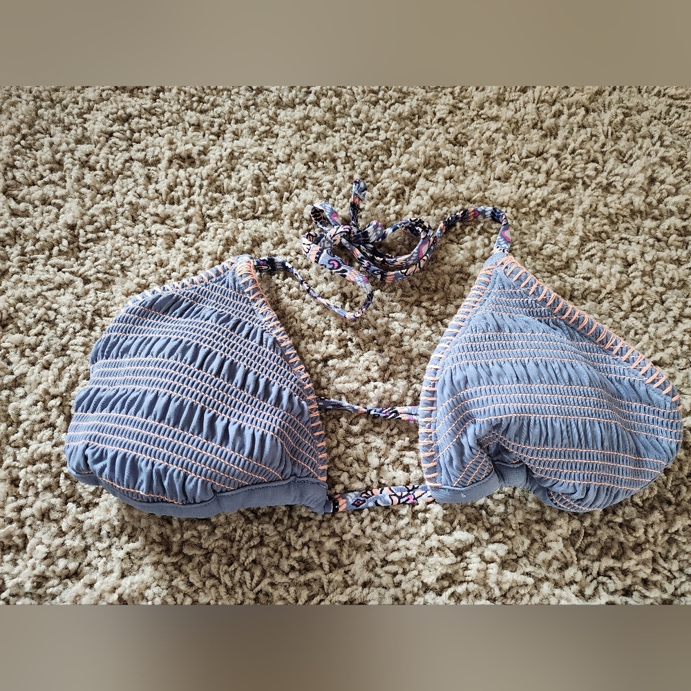 BNWT TARGET xhilaration periwinkle blue/peach color bikini top sz xs
